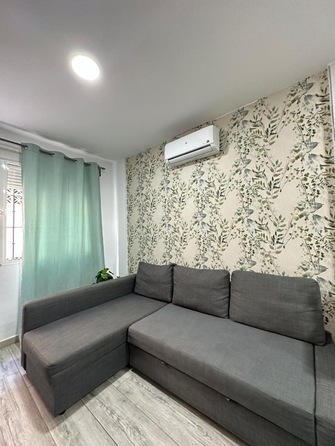 Malaga Inn Apartaments Екстер'єр фото